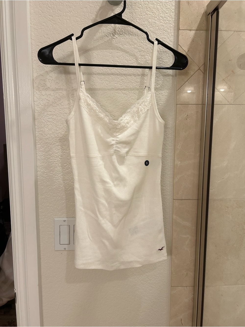 Hollister Cream Lace-Trim Cami with Adjustable Straps